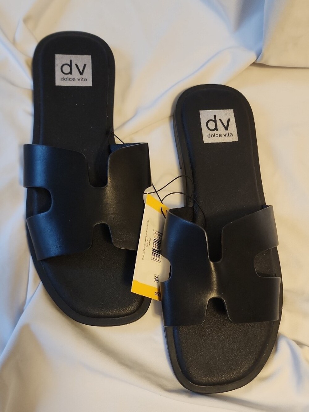 DV by Dolce Vita Black Slide Sandals Size 8m